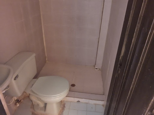 Imagen 9 de 12 de Alquilo Amplio Apartamento En Barrio La Fortaleza Al Sur De