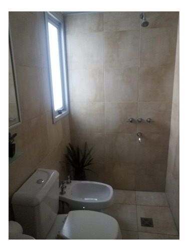 Imagen 11 de 15 de Casa En Venta B°la Rufina Casa Con Vistas Y Ubicacion Privilegiada. 4 Dorm.