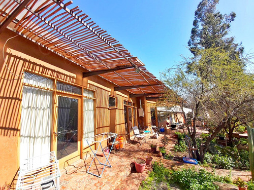 Nethaus Vende Espectacular Casa Com. Ecológica Peñalolén