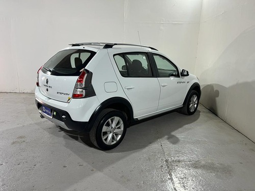 Renault Sandero Stepway 1.6 Privilege Nav 105cv