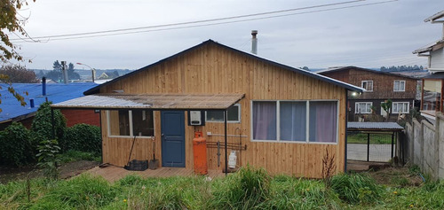 Casa En Venta De 3 Dorm. En Llanquihue