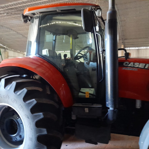 Imagen 1 de 4 de Case Farmal 130a