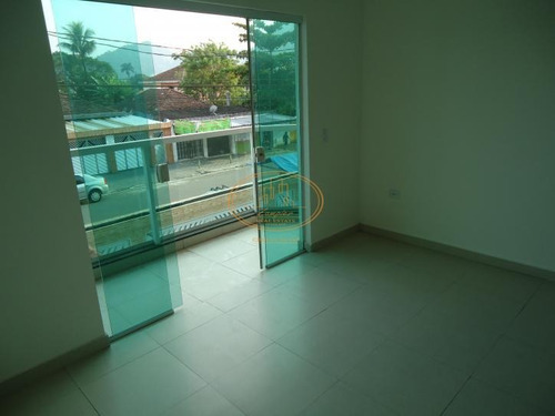 Casa Com 2 Dormitório(s) Localizado(a) No Bairro Vila São Jorge Em Santos / Santos - 5576