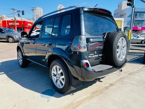 Imagem 5 de 10 de Mitsubishi Pajero Tr4 2011 2.0 Flex Aut. 5p