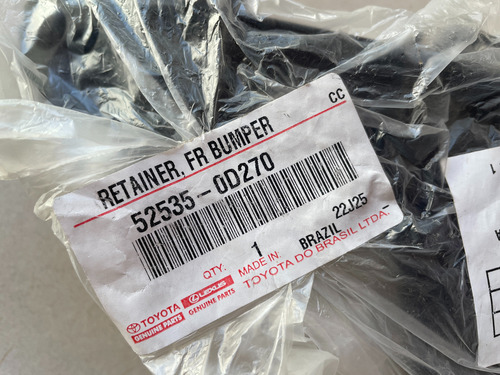 Suporte Guia Parachoque Diant Dir Yaris 19 A 22 Original