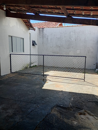 Vende-se Imóvel Completo Com 2 Casas Em Botucatu-sp - Ótima Localização!