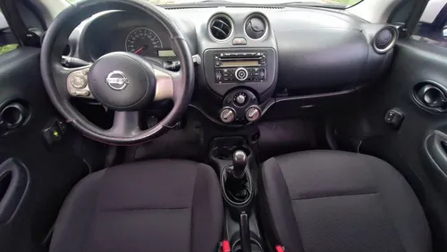 Nissan March 1.6 Advance