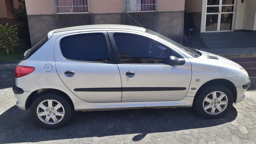 Peugeot 206 2003 1.6 16v Soleil 5p