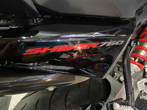 Aprilia Shiver 750 1710km!! Como 0km Saullo Motors