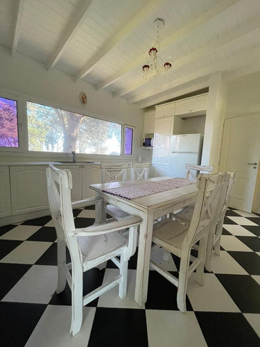 Imagen 13 de 21 de Casa En Venta - 5 Ambientes - Barrio Costa Esmeralda