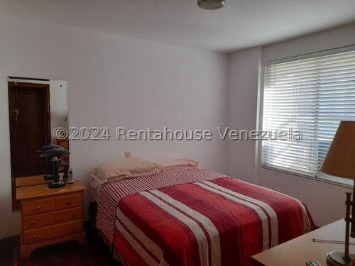 Jr-la Florida, Venta Apartamento Vip, 300 M2,conjunto Tipo Club, Piscina, Pozo,planta Electrica.