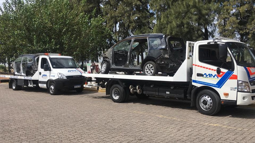 Grua De Autos Remolque Vehicular Traslado Plancha Para Autos