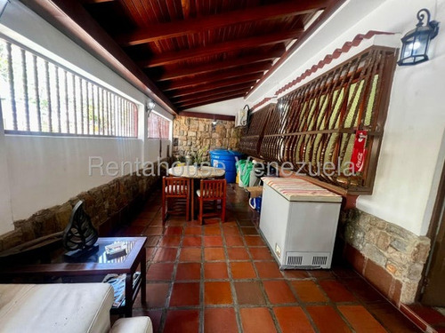 Casa En Venta En Sabana Larga Valencia Mm Carabobo Excelente Urbanizacion Semi Amoblada