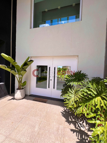 Venta Casa 7 Ambientes, Terravista, Gral. Rodríguez