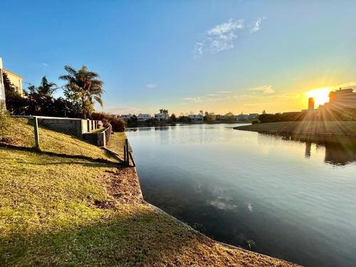 Terreno Lote  En Venta Ubicado En Los Alisos, Nordelta, G.b.a. Zona Norte