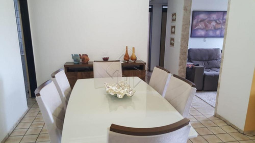 Imagem 3 de 10 de Apartamentos - Ref: V556