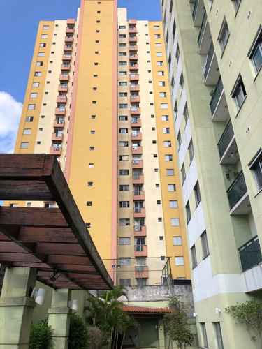 Apto 2 Dorms Próximo Av Itinguçu, Metro Patriarca, Comércios