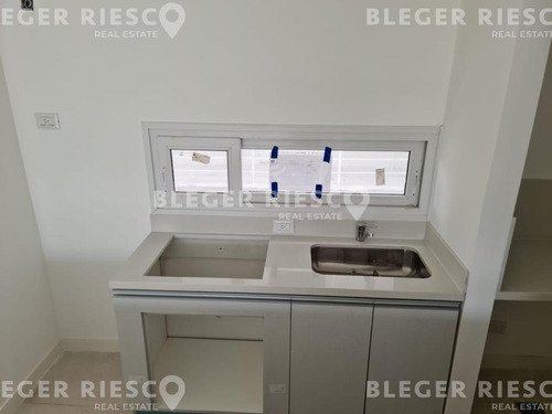 Departamento En Venta Ubicado En Castaños, Nordelta, G.b.a. Zona Norte