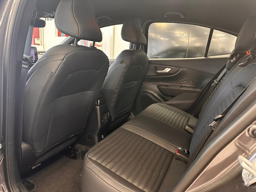 Fiat FASTBACK 1.3 T270 At6