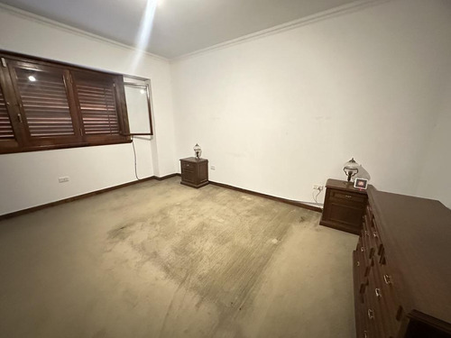 Casa En Alquiler En Vicente Lopez, Olivos - 5 Ambientes