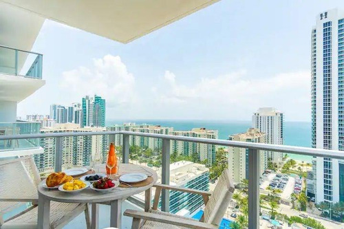 Departamento En Venta En Hollywood, Miami, Florida
