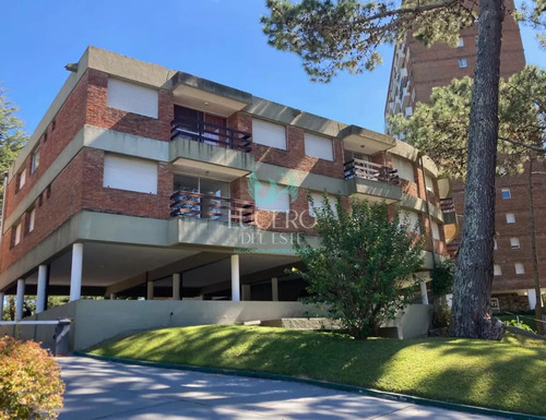 Vendo Departamento 2 Dorm 2 Baños En Arcobaleno