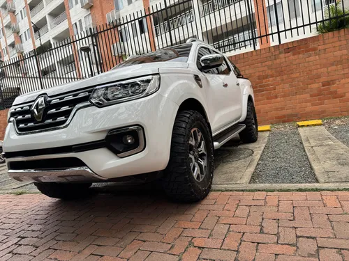 Renault Alaskan 2.5 Intens