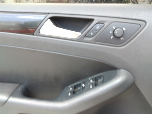Volkswagen Vento 2.5 Luxury 38000km