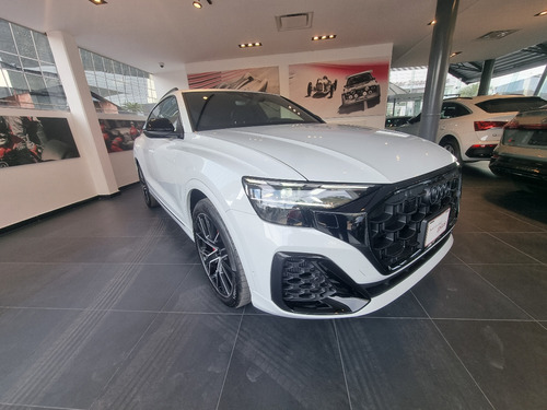 Audi Q8 2024
