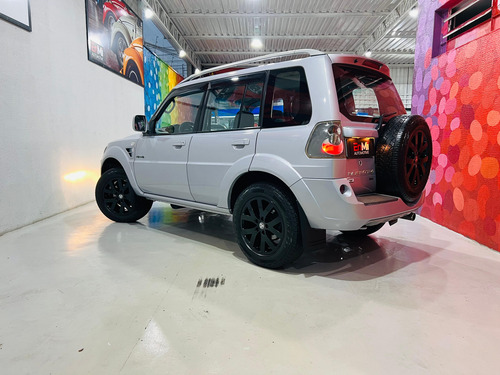 Mitsubishi Pajero TR4 2.0 4X4 FLEX AUTOMÁTICO