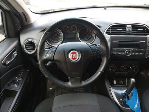 Imagem 6 de 13 de Fiat Bravo 1.8 Essence 16v Flex 4p Automático