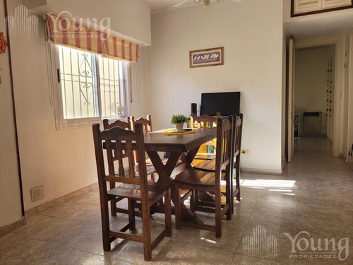 Imagen 21 de 22 de Venta Ph En Bernal Centro ! Excelente Estado . 3 Ambientes Con Patio