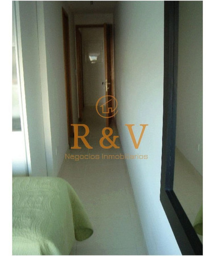Imagen 30 de 30 de Apartamento En Seasons Tower, Mansa, Punta Del Este, 2 Dormitorios.