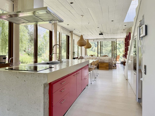 Moderna, Impecable, Amoblada Zona De Sn Francisco Logde