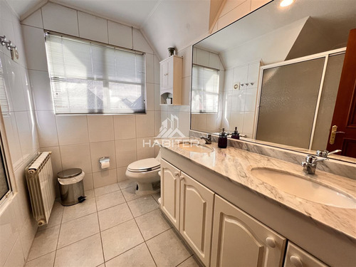 Vende Gran Casa En Puerta De Alcalá 6 Dormitorios - 4 Baños