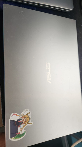 Laptop Asus Core I3 11va. Gen. 8 Gb Ram 2 Ssd Gris (Usado)