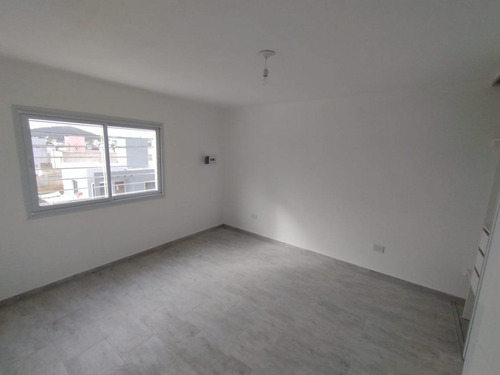 Imagen 8 de 15 de Duplex 3 Dorm, 2baños...(excelente Calidad) La Calera!!