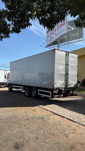 Mb Atego 2426 - 215.977 Km - Baú 9,00x2,85 Com Plataforma