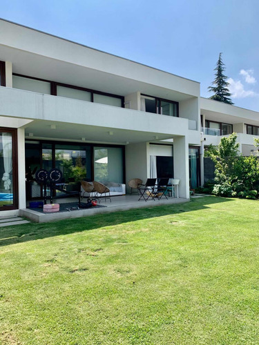 Conectividad Y En Condominio: Mediterránea E Impecable
