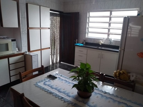 Imagem 12 de 28 de Sobrado Com 3 Dormitórios À Venda, 209 M² Por R$ 510.000 - Vila Luzita - Santo André/sp - So1623