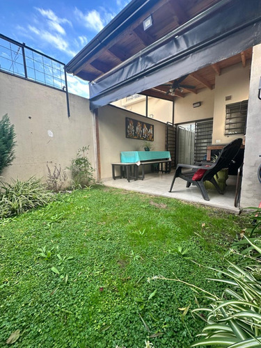 Duplex En Venta 3 Ambientes En Castelar Norte