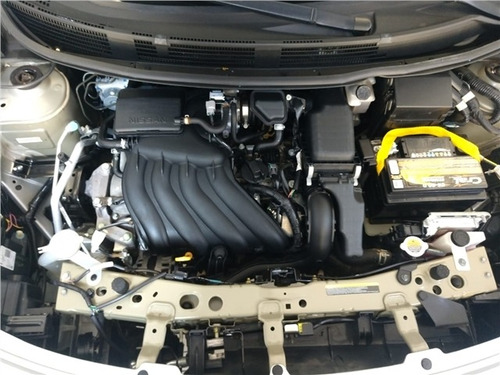Nissan Versa 1.6 16v Flex Sv 4p Xtronic