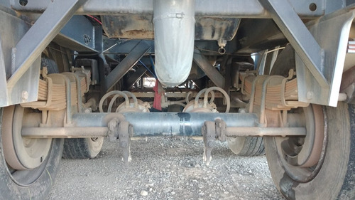 Imagem 7 de 10 de Carreta Ls Tanque Combustível 38.500 Lts 5 Bocas