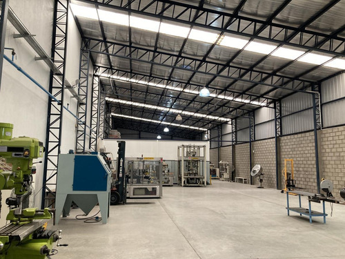 Imagen 13 de 30 de Nave Industrial 1.400m2 - Parque Industrial Pilar