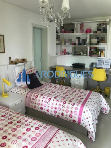 Imagem 12 de 18 de Casa Para Locação No Alphaville Litoral Norte I - Nascente . 7/4 Sendo 4/4 Com Suítes . - Ca00467