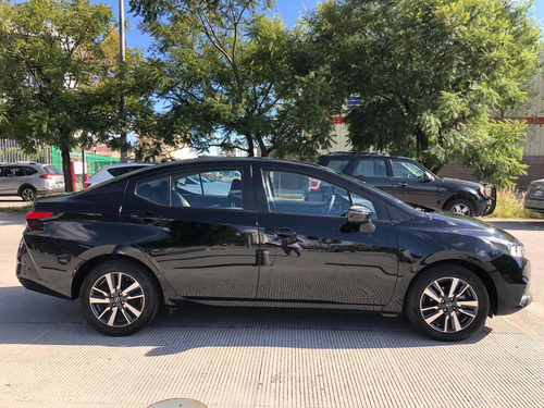 Imagen 5 de 12 de Nissan Versa 2020 1.6 Advance Mt