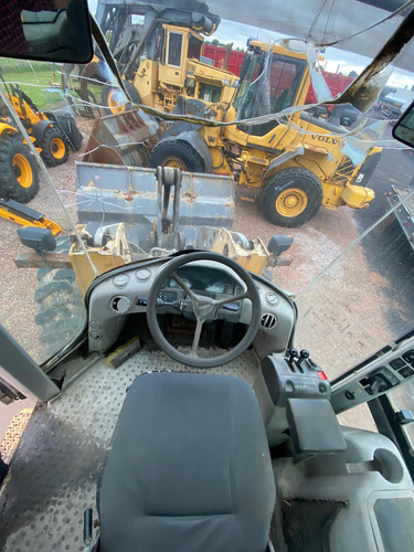 Pala Cargadora Volvo L70f Usada