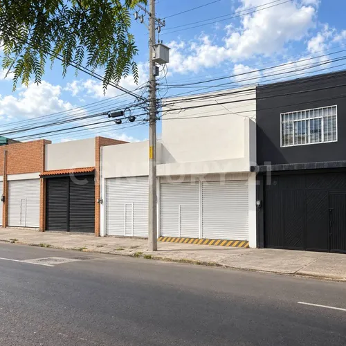 Local En Venta En Av.principal Y Comercial De Aguascalientes.