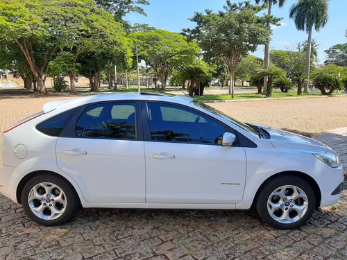 Ford Focus 2011 2.0 Titanium Flex 5p