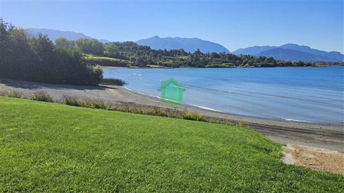 Espectacular Agrícola En Venta Con Acceso A Lago En Futrono